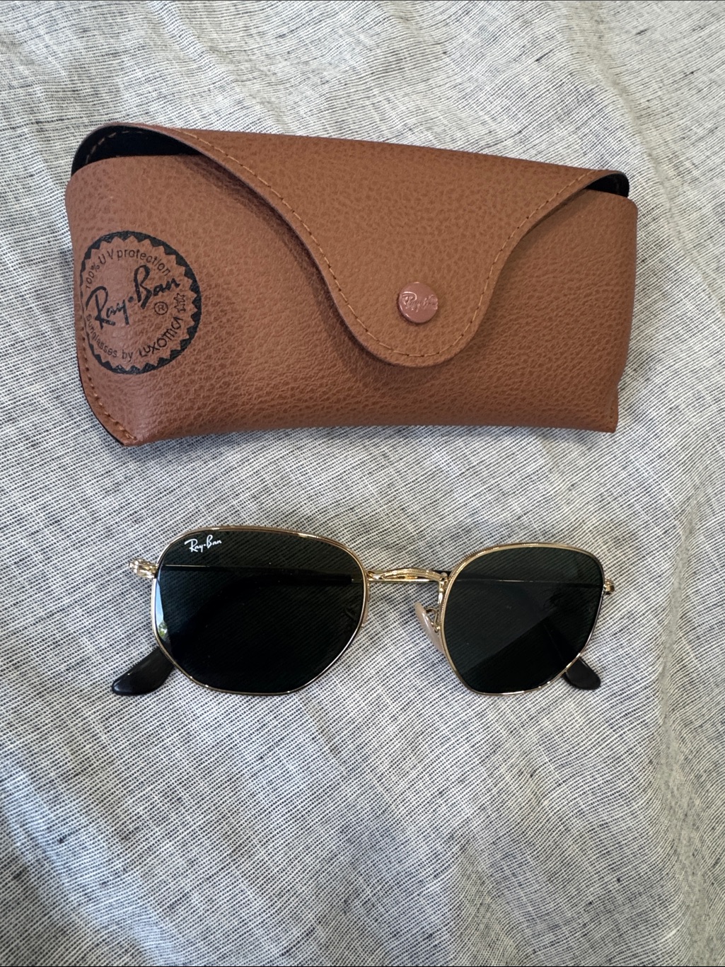 Ray-Ban Gold Frame Sunglasses With Black Lenses And Brown Case